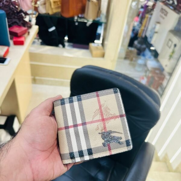 Classy Burberry Wallets for Men